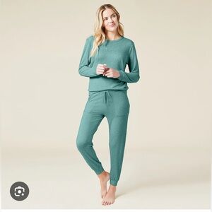 Softies dream jersey crew neck lounge set